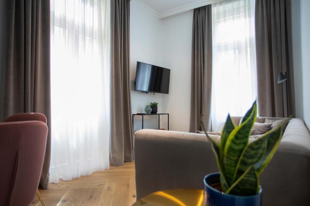 Pierrot & Pierrette Gajeva 6 Apartment Zagreb Exterior photo